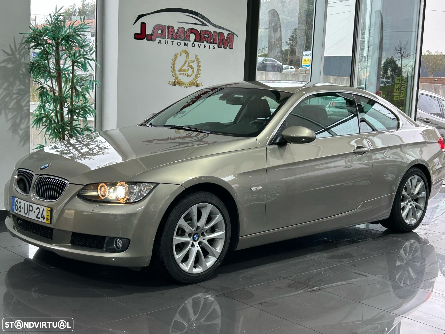 BMW 330 dA - 4