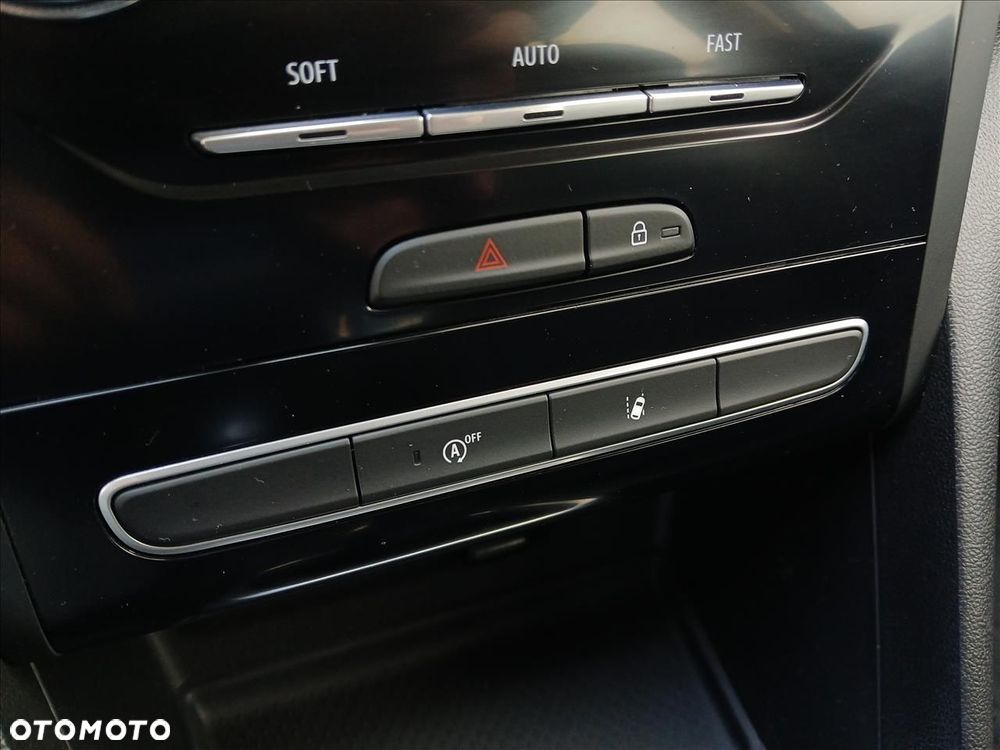 Renault Megane 1.5 Blue dCi Zen - 20