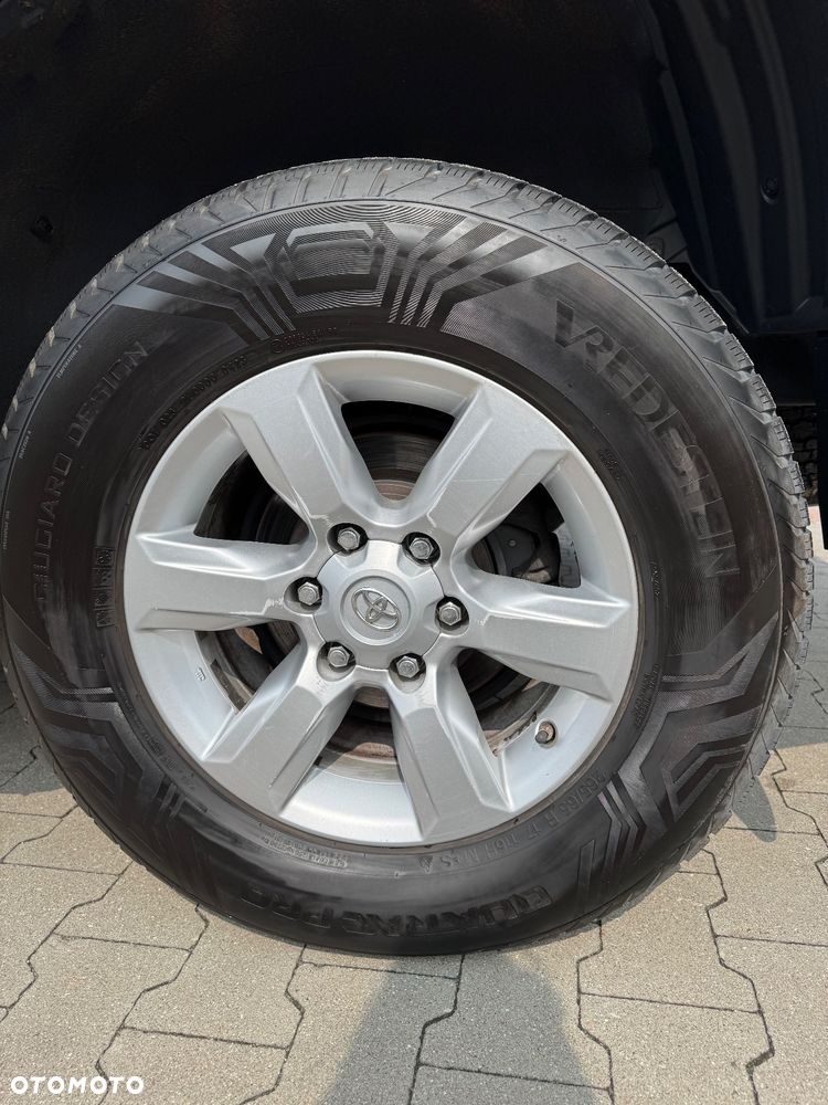 Toyota Land Cruiser LC 3.0 D-4D Prado - 6