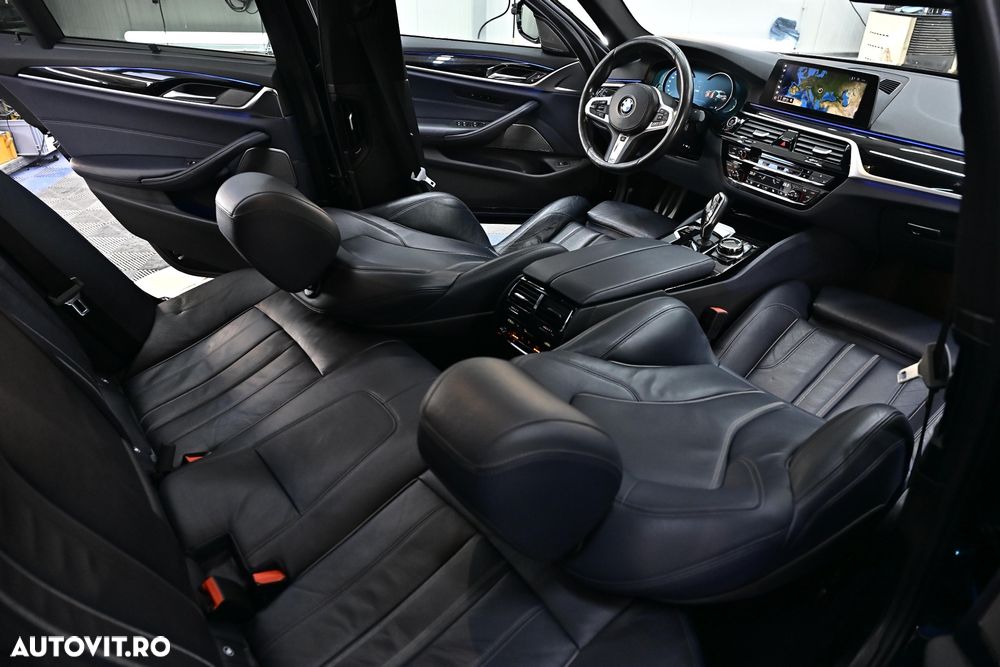 BMW Seria 5 530i xDrive AT - 27