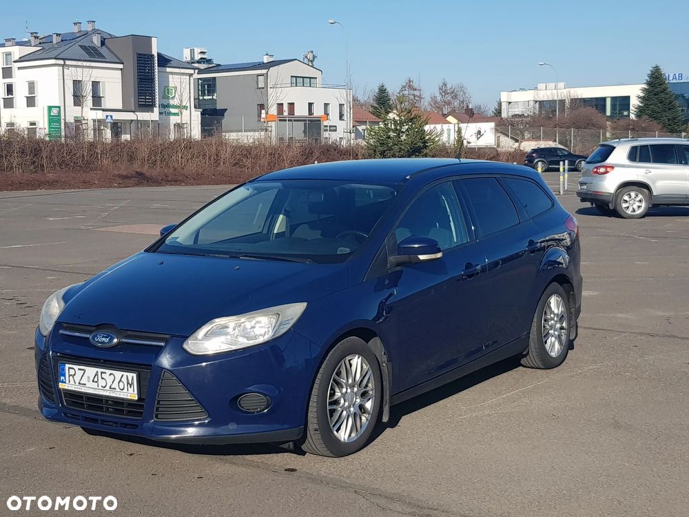Ford Focus - 1