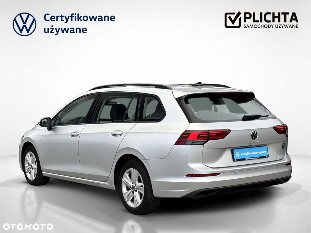 Volkswagen Golf 1.5 eTSI Life DSG - 9