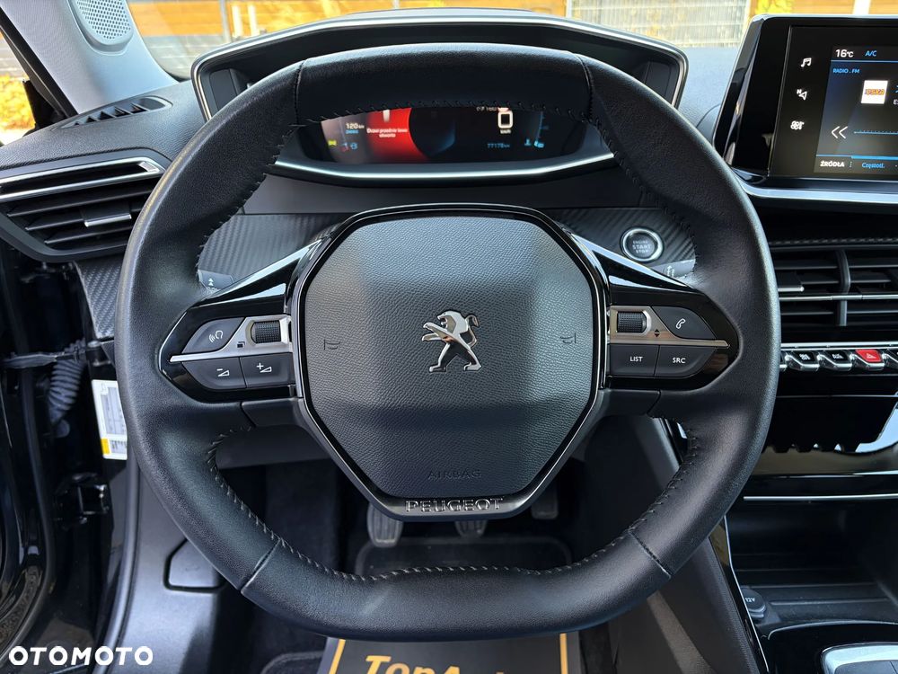 Peugeot 2008 1.2 PureTech Allure Pack S&S - 23