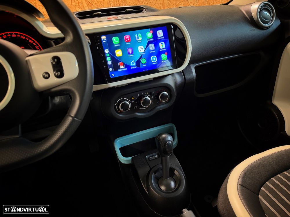 Renault Twingo SCe 70 EDC LIMITED 2018 - 10