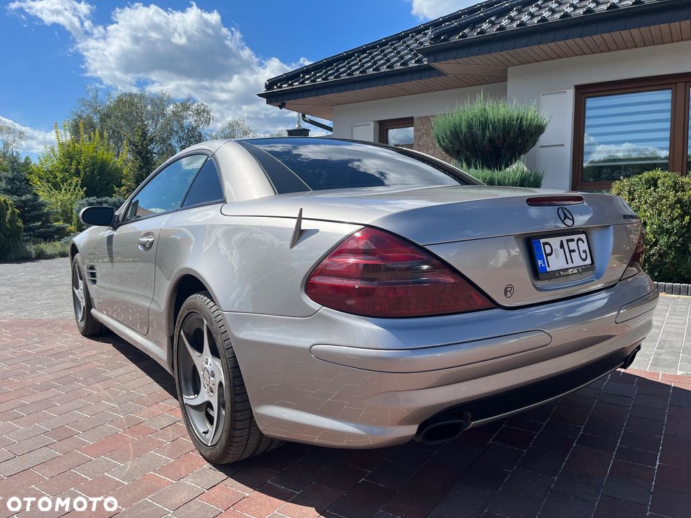 Mercedes-Benz SL - 13