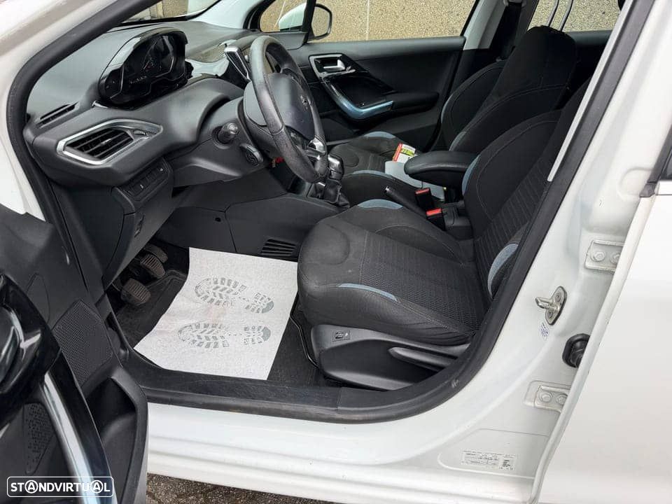 Peugeot 208 1.6 e-HDi Active - 7
