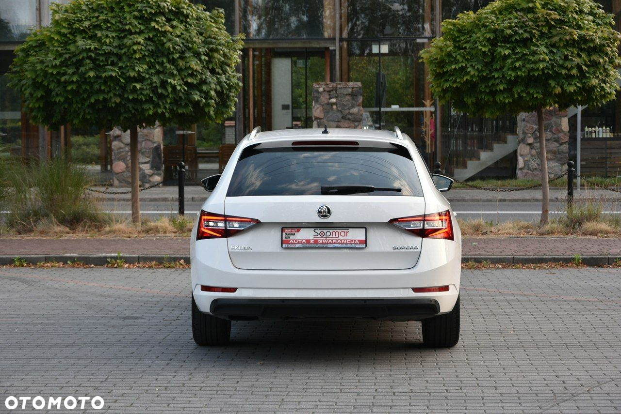 Skoda Superb 2.0 TDI DSG Style - 7