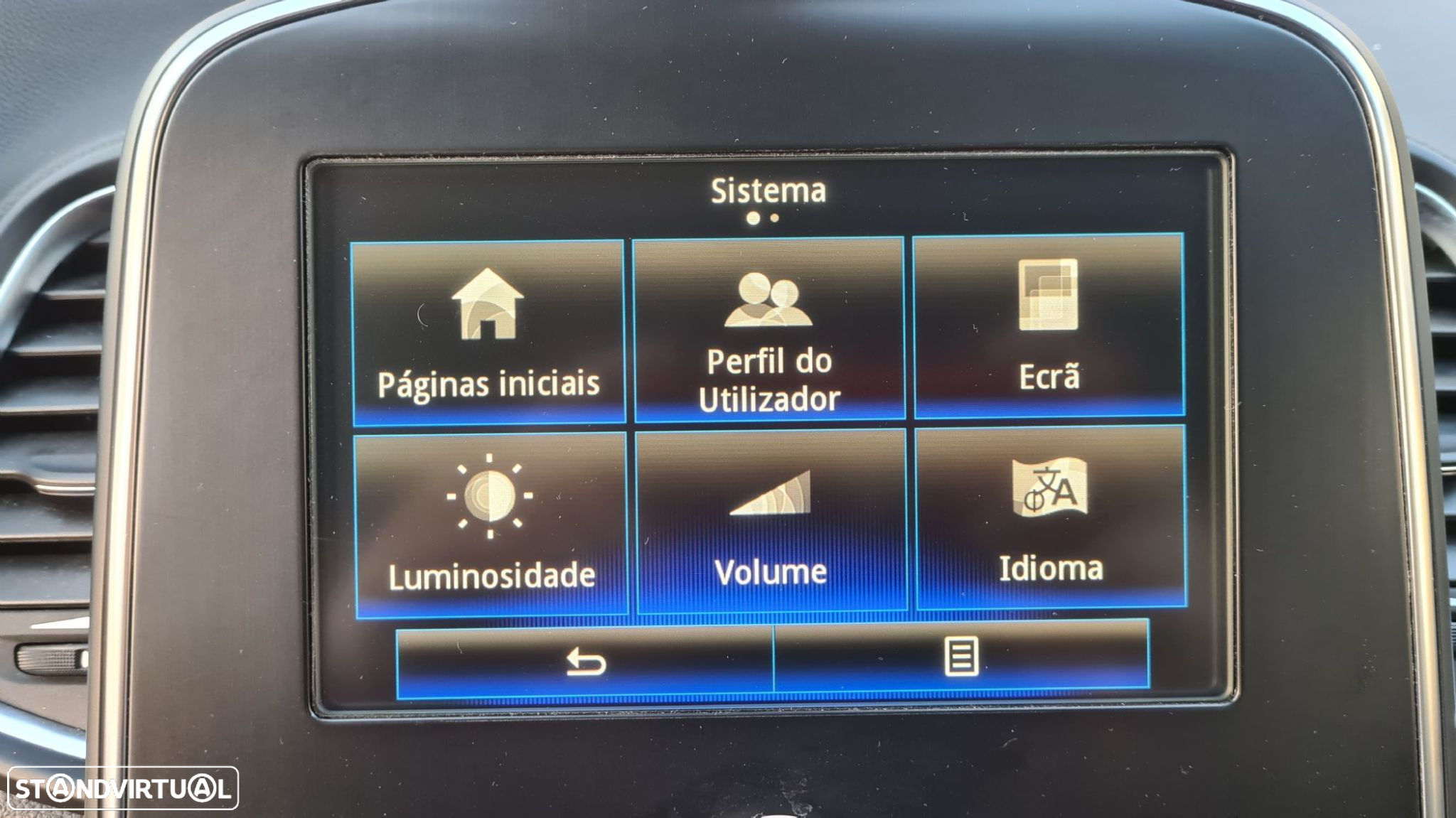 Renault Grand Scénic 1.6 dCi Intens SS - 24