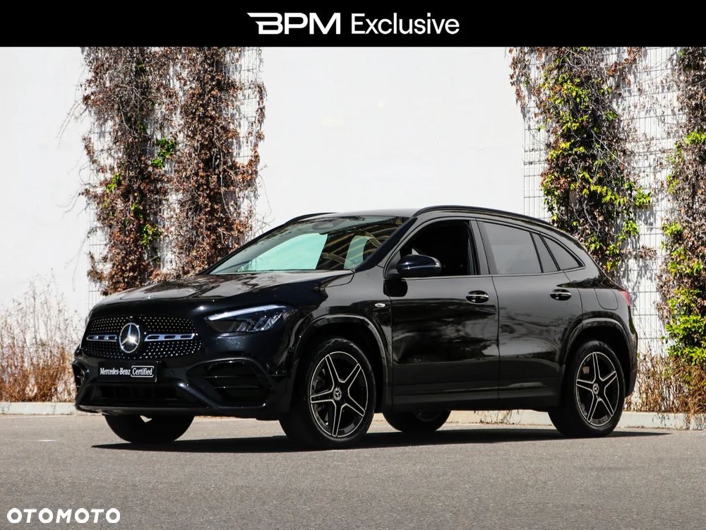 Mercedes-Benz GLA 250e AMG Line - 2