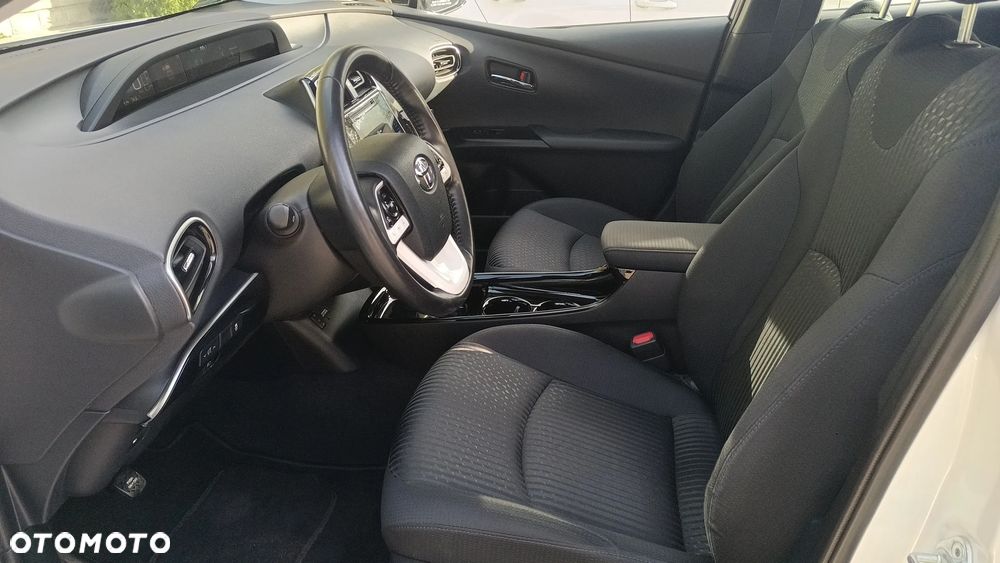 Toyota Prius - 24