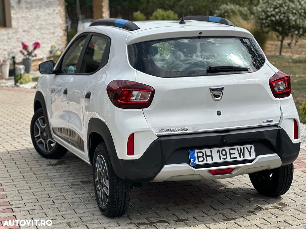 Dacia Spring - 6