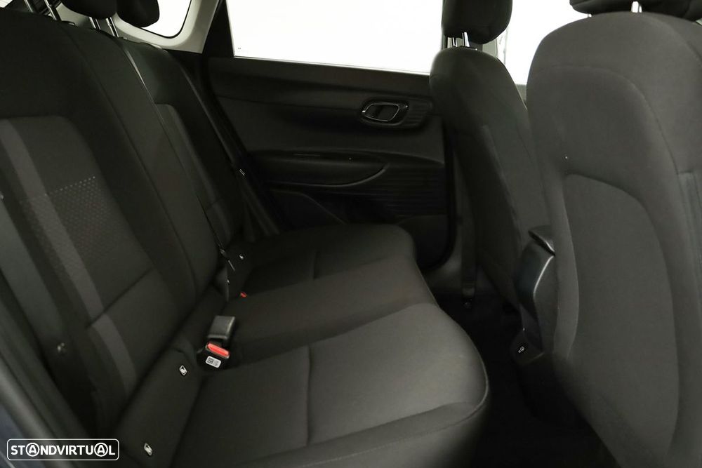 Hyundai i20 1.2 Comfort - 21