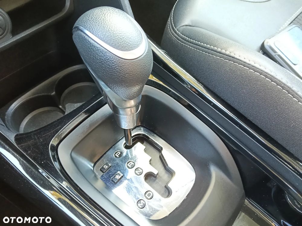 Peugeot 2008 PureTech 110 Stop&Start EAT6 Allure - 26