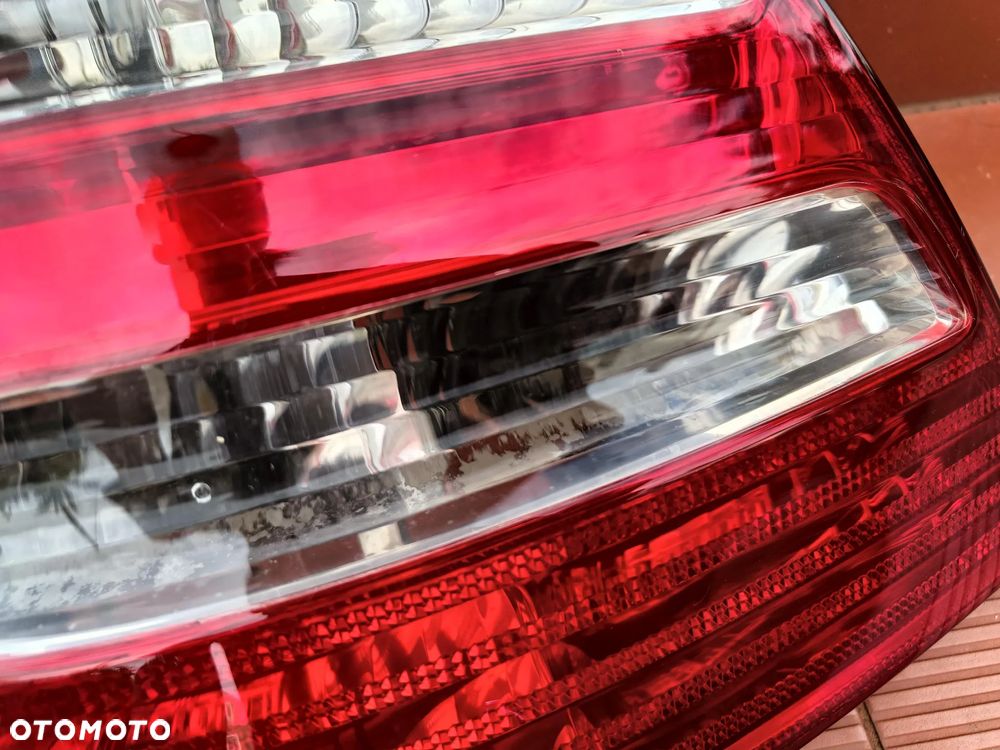 MERCEDES W211 AVANTGARDE LAMPA TYL TYLNA SEDAN 02-06 Lewa LED - 7