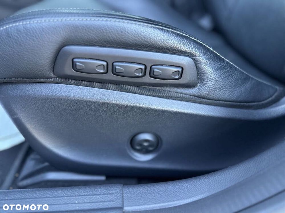 Mercedes-Benz CLA 45 AMG 4Matic 7G-DCT - 14