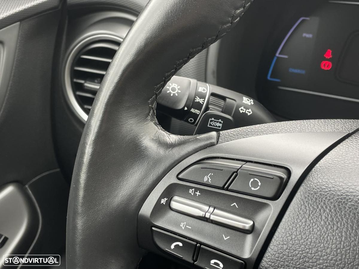 Hyundai Kauai EV 64 kWh Premium - 24