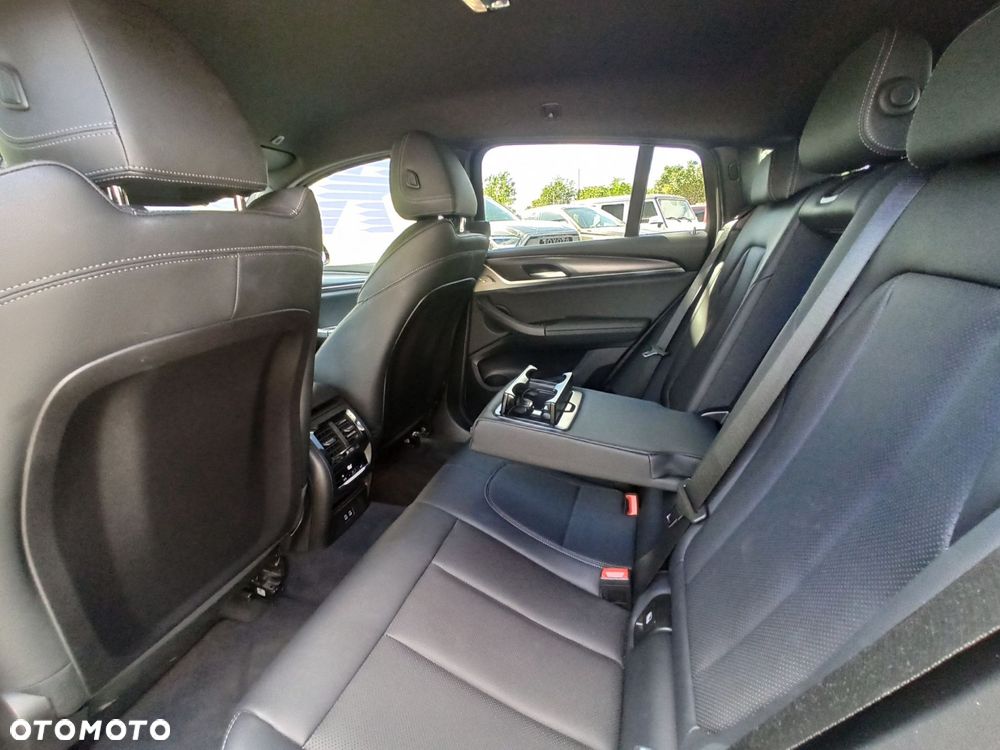 BMW X4 - 9