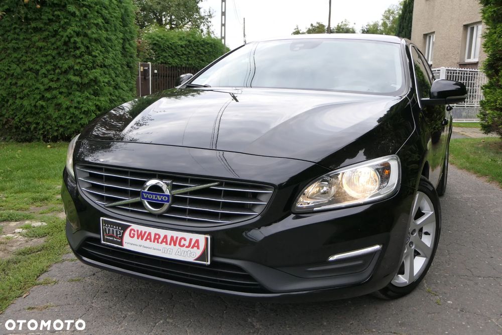 Volvo V60 D2 Drive-E Momentum - 8