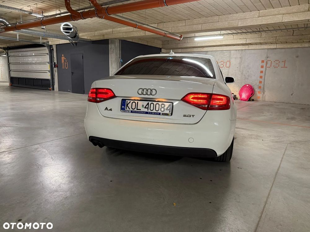 Audi A4 - 8