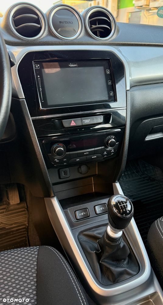 Suzuki Vitara 1.6 DDiS (4x2) Comfort+ - 32