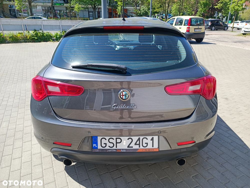 Alfa Romeo Giulietta 2.0 JTDM 16V TCT Turismo - 6