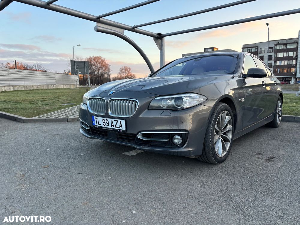 BMW Seria 5 530d xDrive Aut. Luxury Line - 1