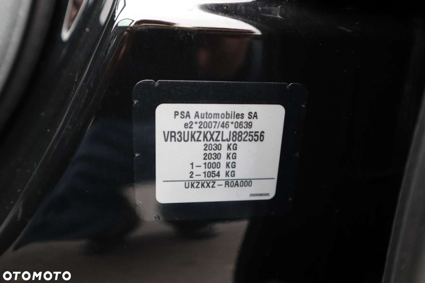 Peugeot 2008 Elektro Allure - 14