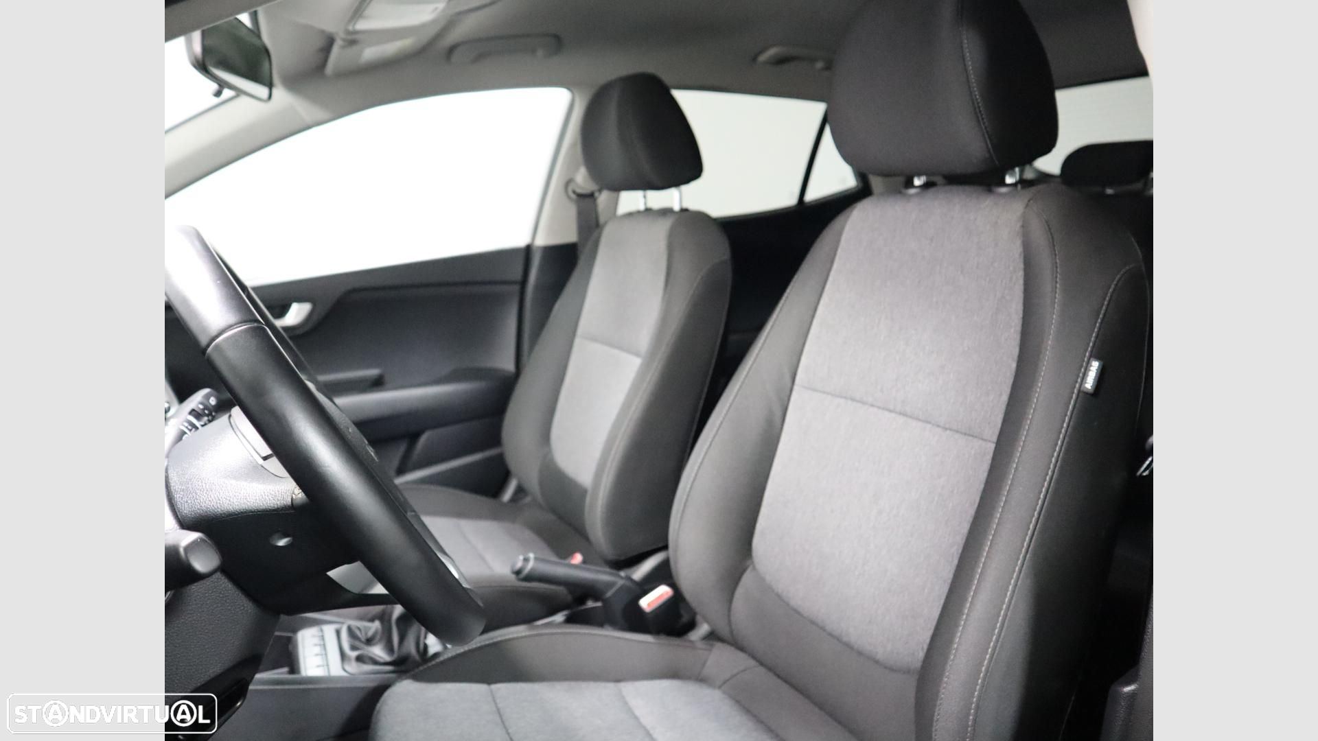 Kia Stonic 1.2 Dynamic - 3