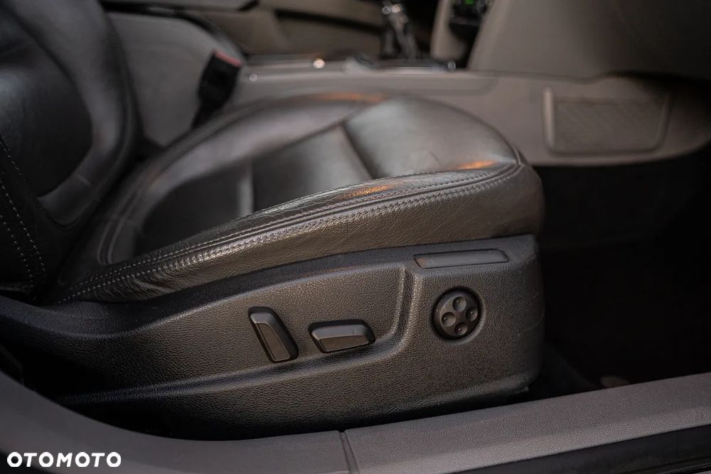 Skoda Superb 1.6 TDI Exclusive - 14