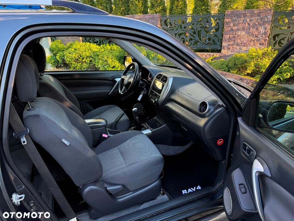 Toyota RAV4 4x4 Sol - 10