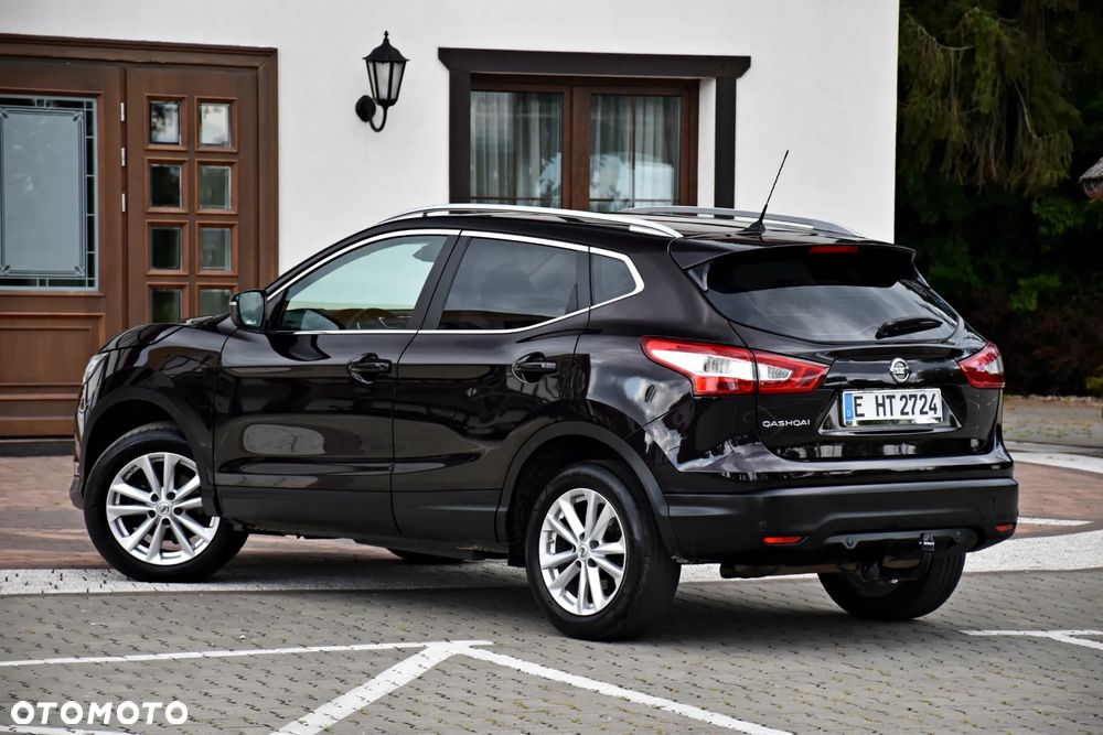 Nissan Qashqai 1.2 DIG-T N-Vision - 17