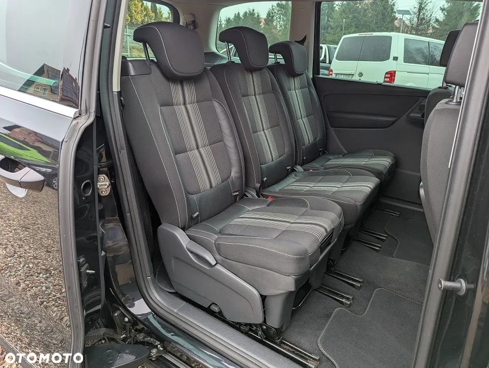 Volkswagen Sharan 2.0 TDI DSG Blue Motion Match - 29