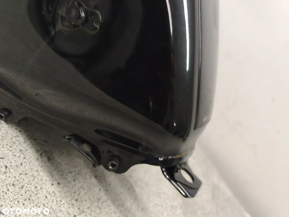 Bak, zbiornik paliwa KTM 125 Duke - 22