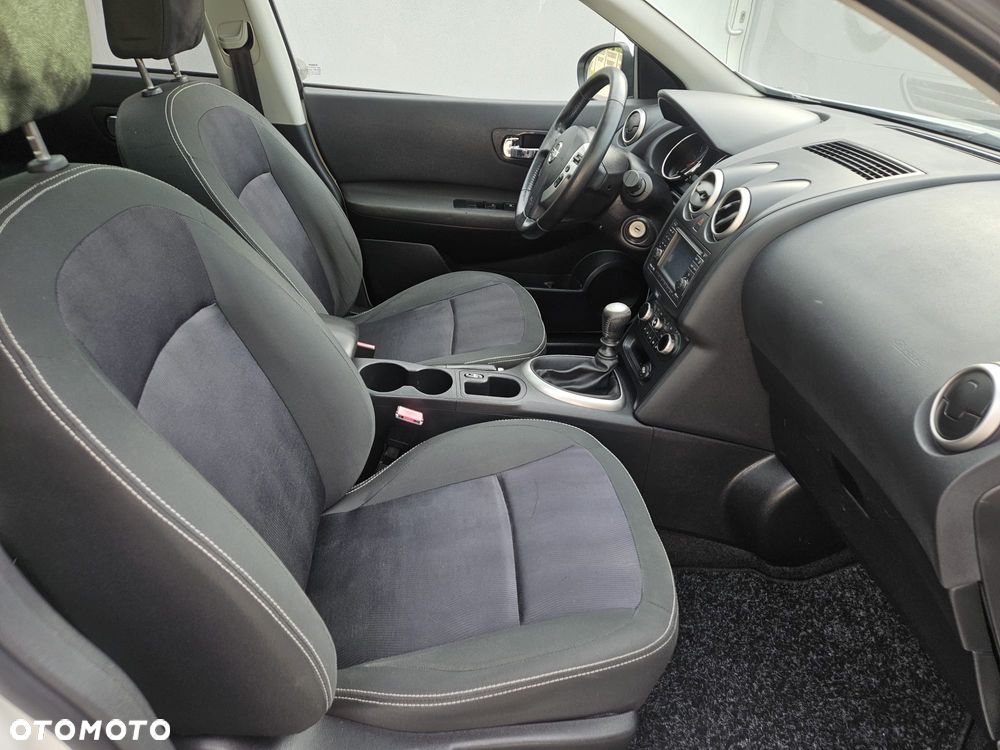 Nissan Qashqai+2 2.0 360 - 22