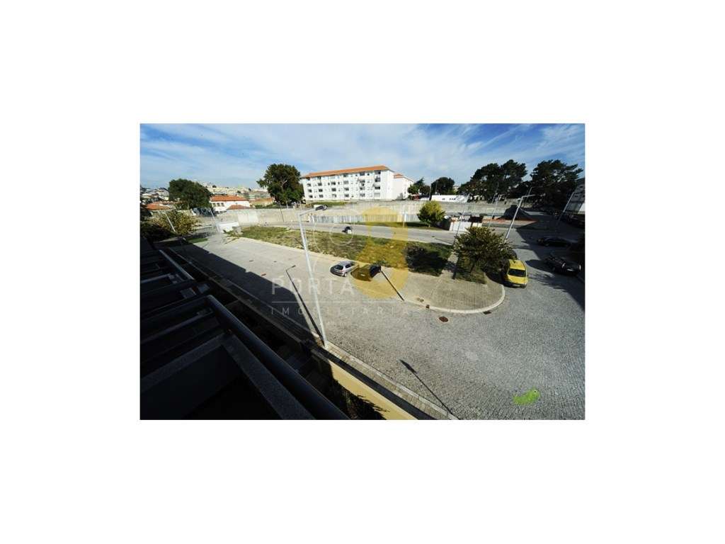 Terreno em Campanhã, com 4 frentes, ABC 3240m2 (comercial ou habita... - Grande imagem: 4/20