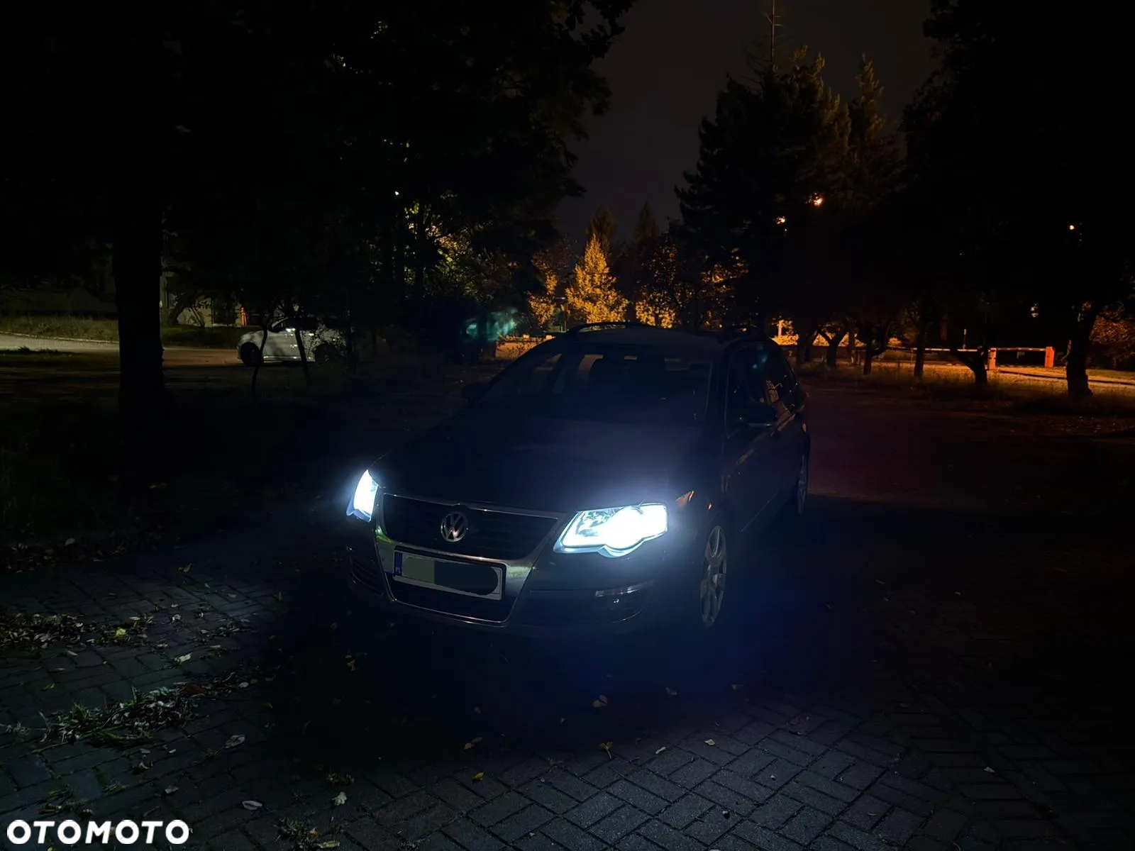 Volkswagen Passat 2.0 TDI Comfortline - 16