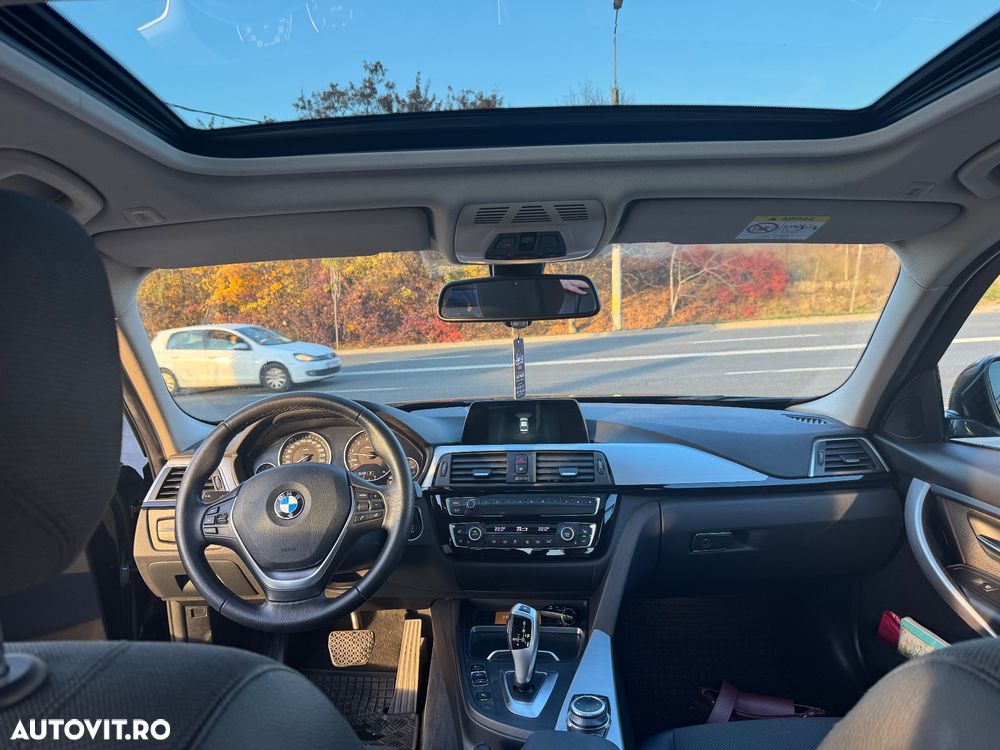 BMW Seria 3 320i AT - 7