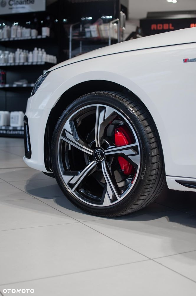 Audi A4 - 3