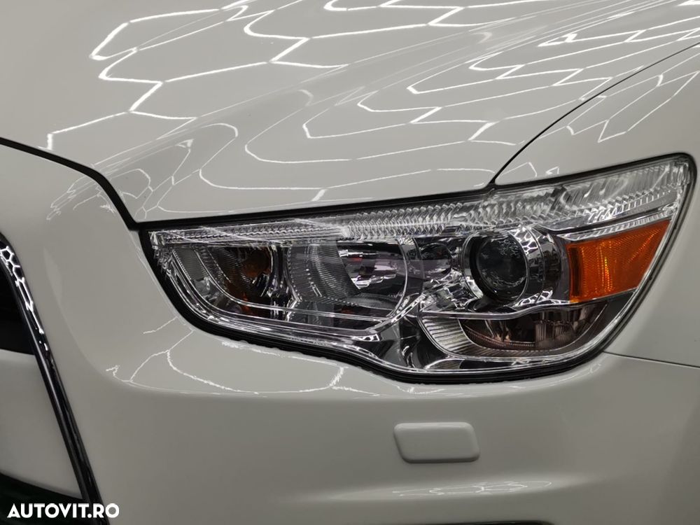 Mitsubishi ASX 1.8 DI-D 4WD Instyle - 15