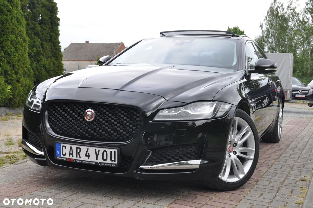 Jaguar XF 20d R-Sport Ingenium Edition - 3