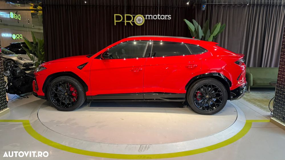 Lamborghini URUS - 9