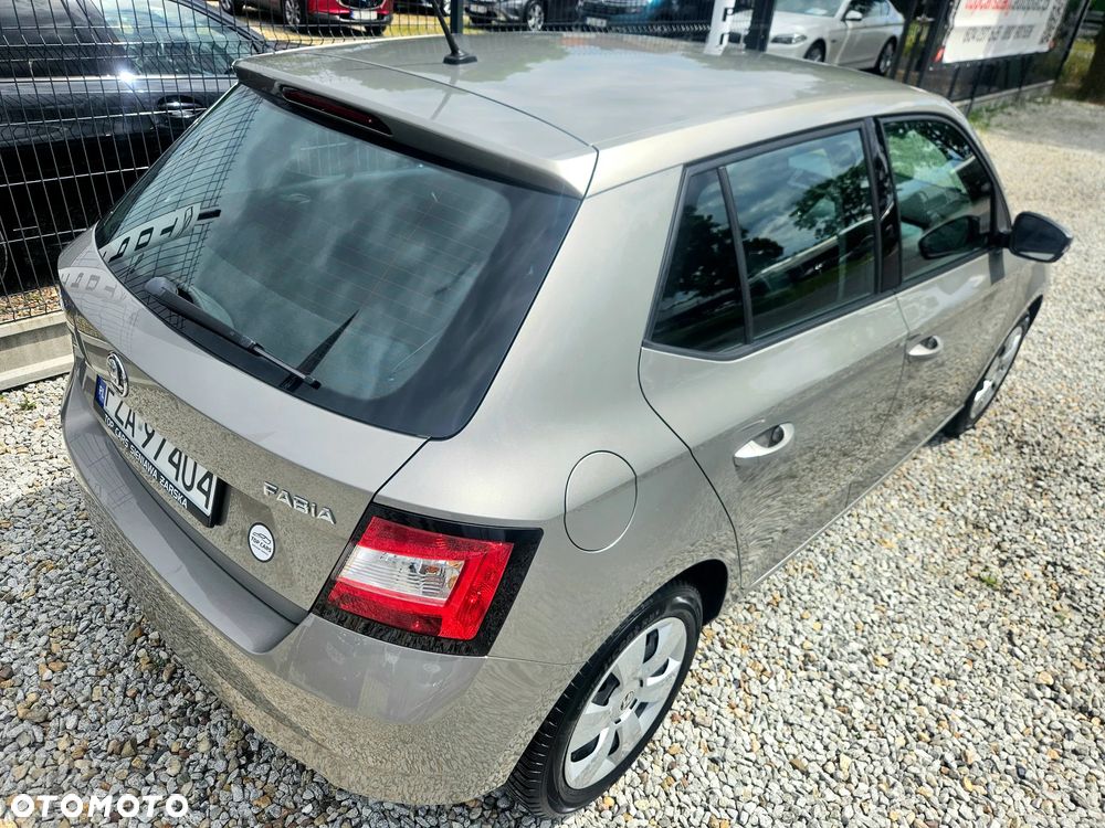 Skoda Fabia 1.0 MPI Ambition - 17
