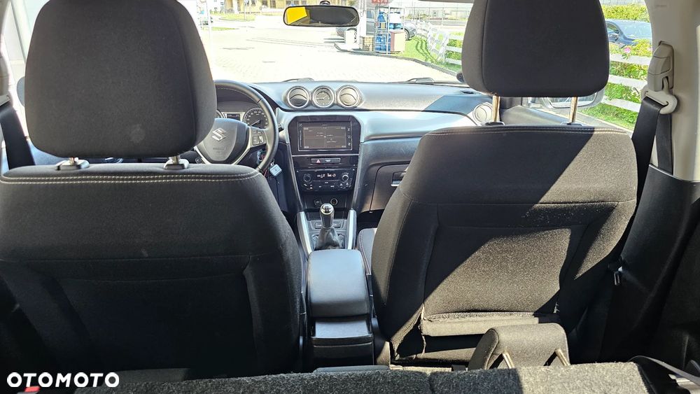 Suzuki Vitara 1.6 Premium 2WD - 32
