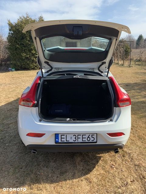 Volvo V40 D4 Kinetic - 4