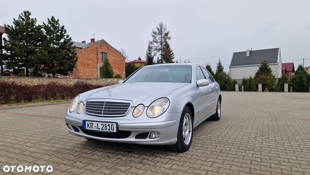 Mercedes-Benz Klasa E 200 Kompressor Automatik Classic - 1