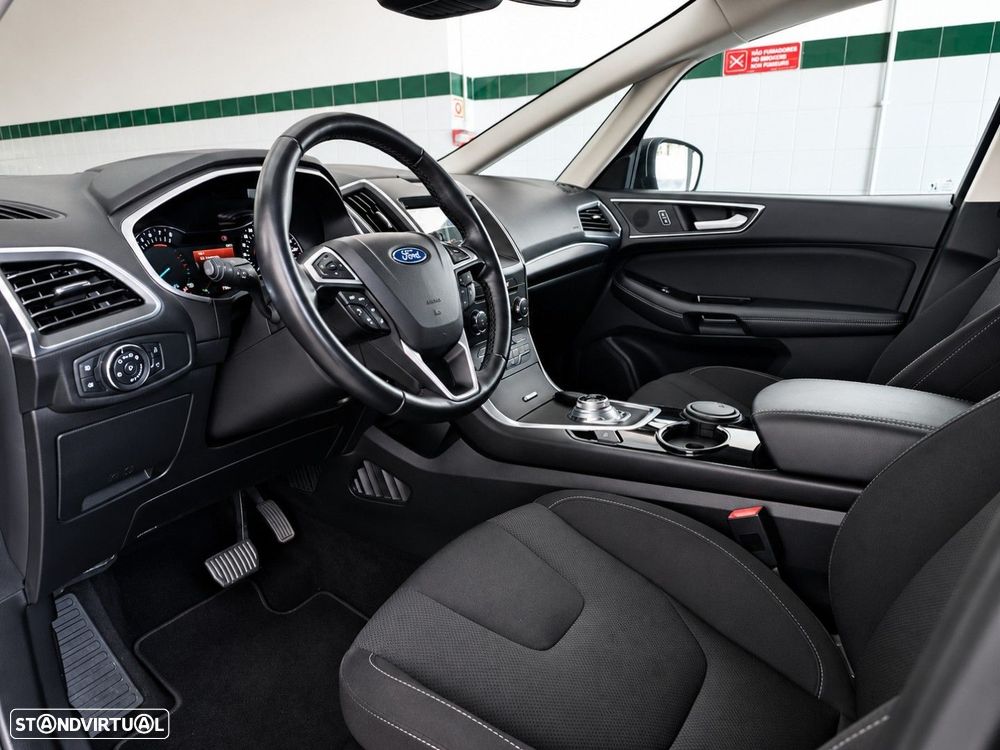 Ford S-Max 2.5 FHEV Titanium - 8