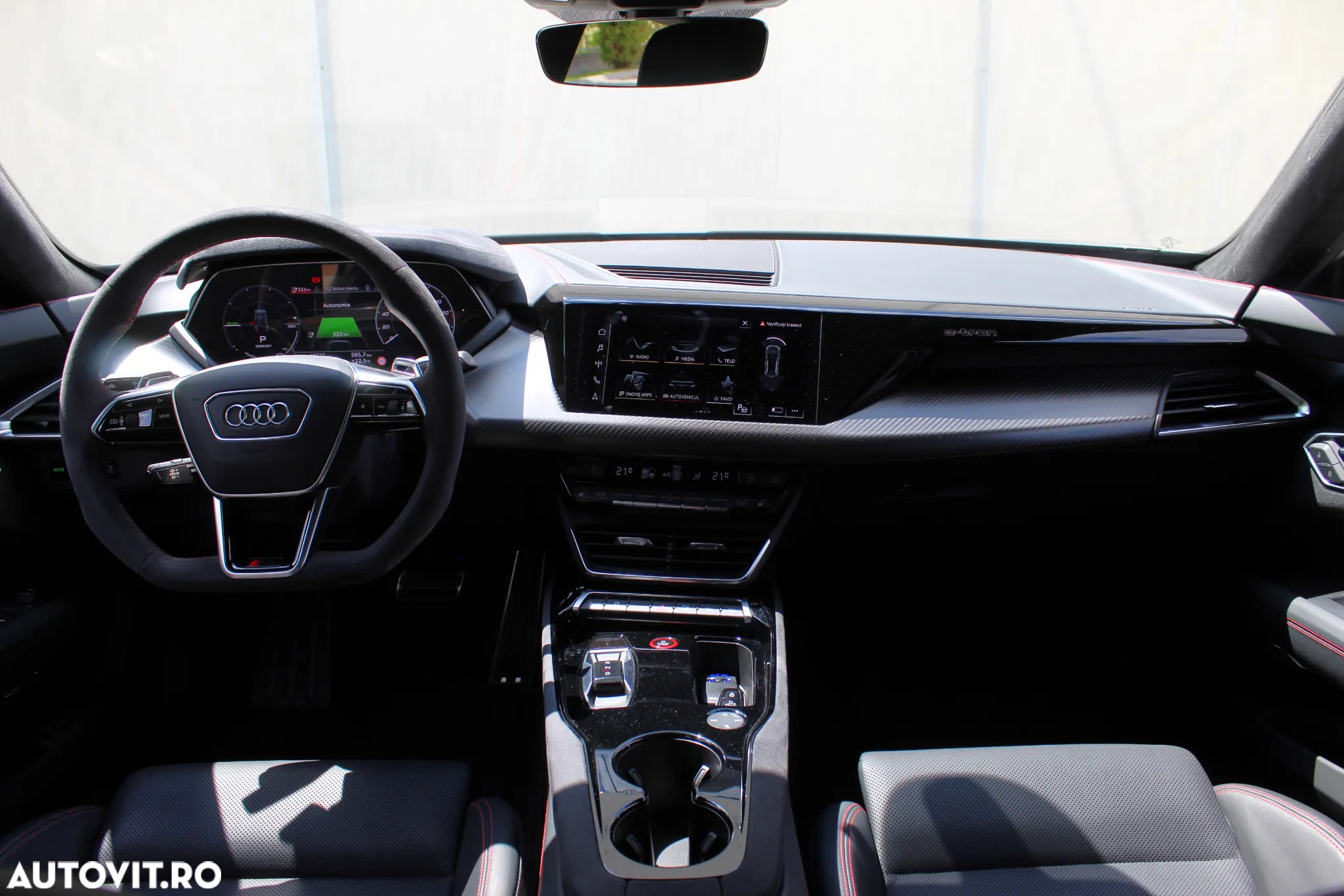 Audi e-tron GT - 13