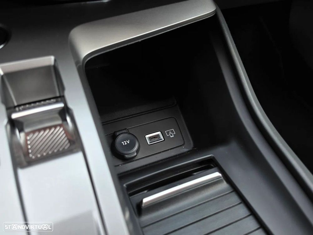 Peugeot 308 1.6 Hybrid Allure Pack e-EAT8 - 17
