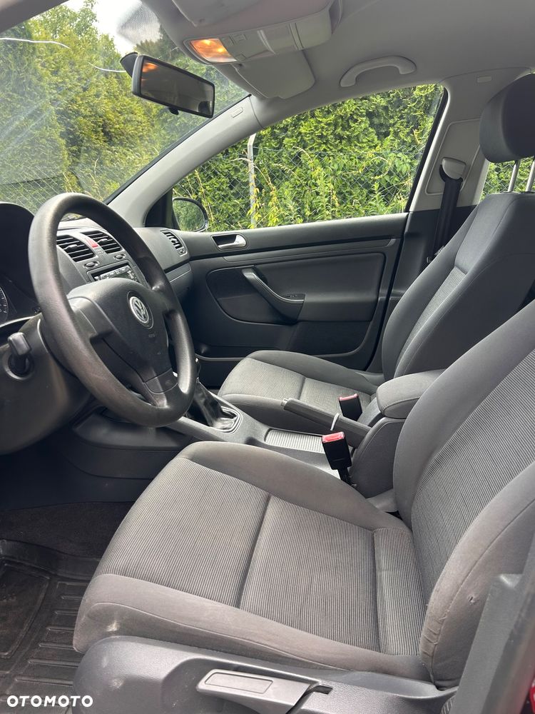 Volkswagen Golf 1.6 FSI Trendline - 14