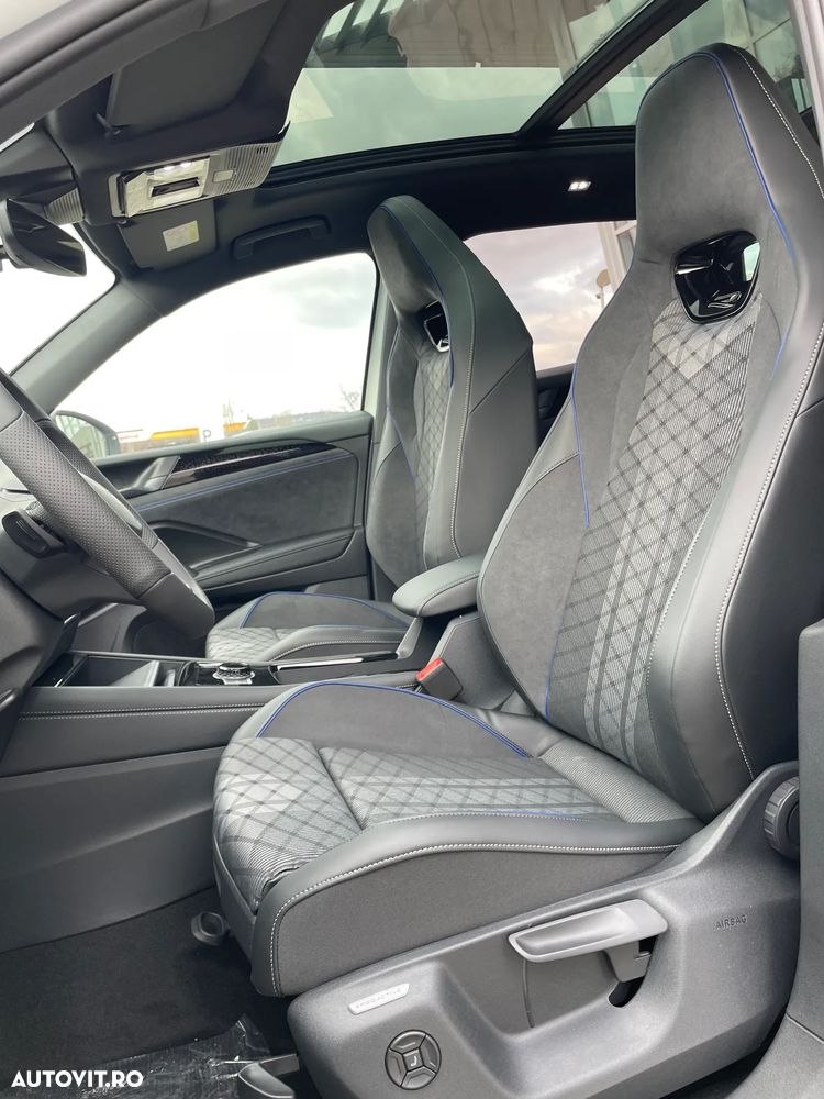 Volkswagen Tiguan - 15